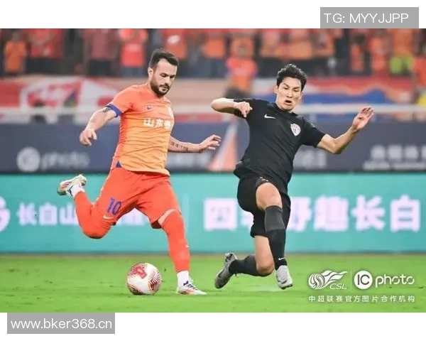 中超联赛发展历程与辉煌成就回顾：从初创到国际化的变革与挑战